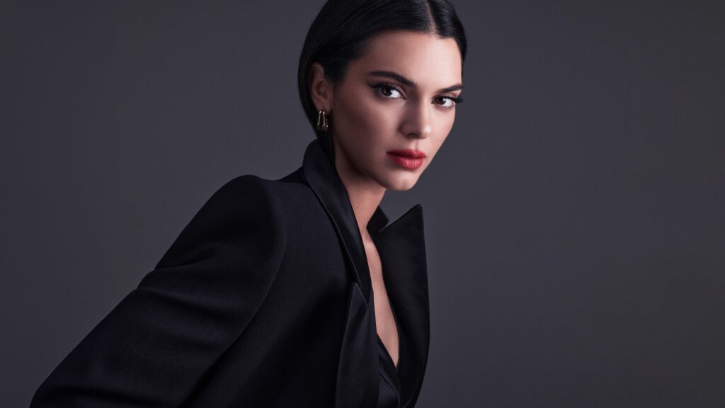 Kendall Jenner In Black Coat 4K Wallpaper Background