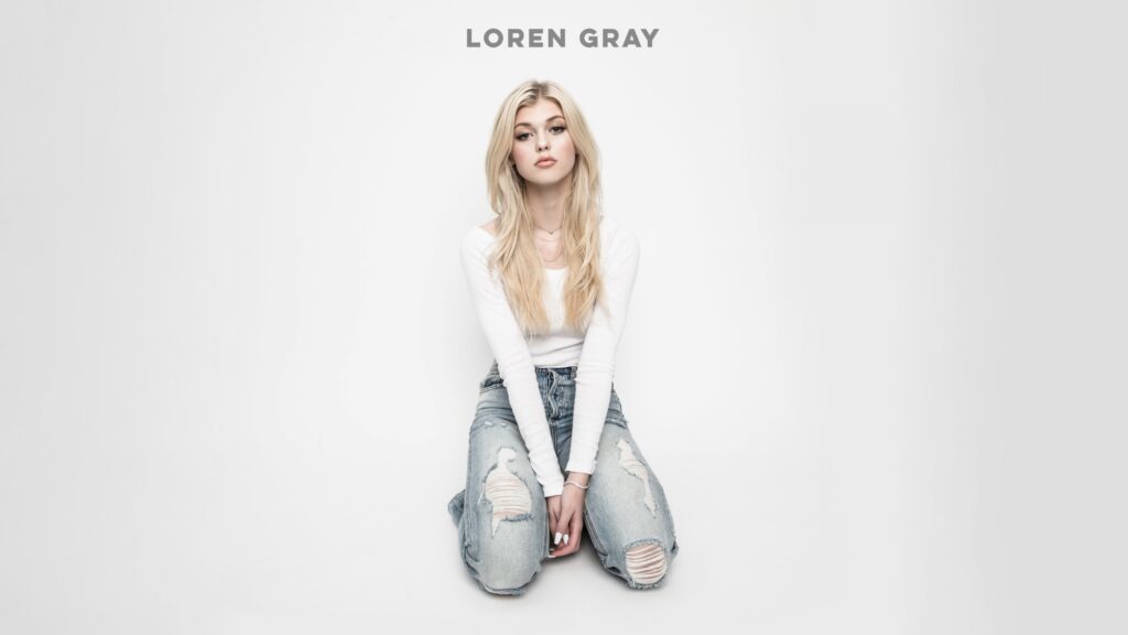 Loren Gray 2024 4K Wallpaper Background