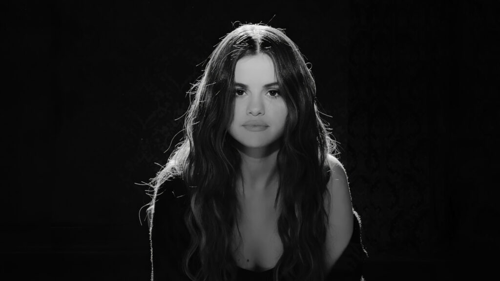 Selena Gomez Monochrome 4K Wallpaper Background